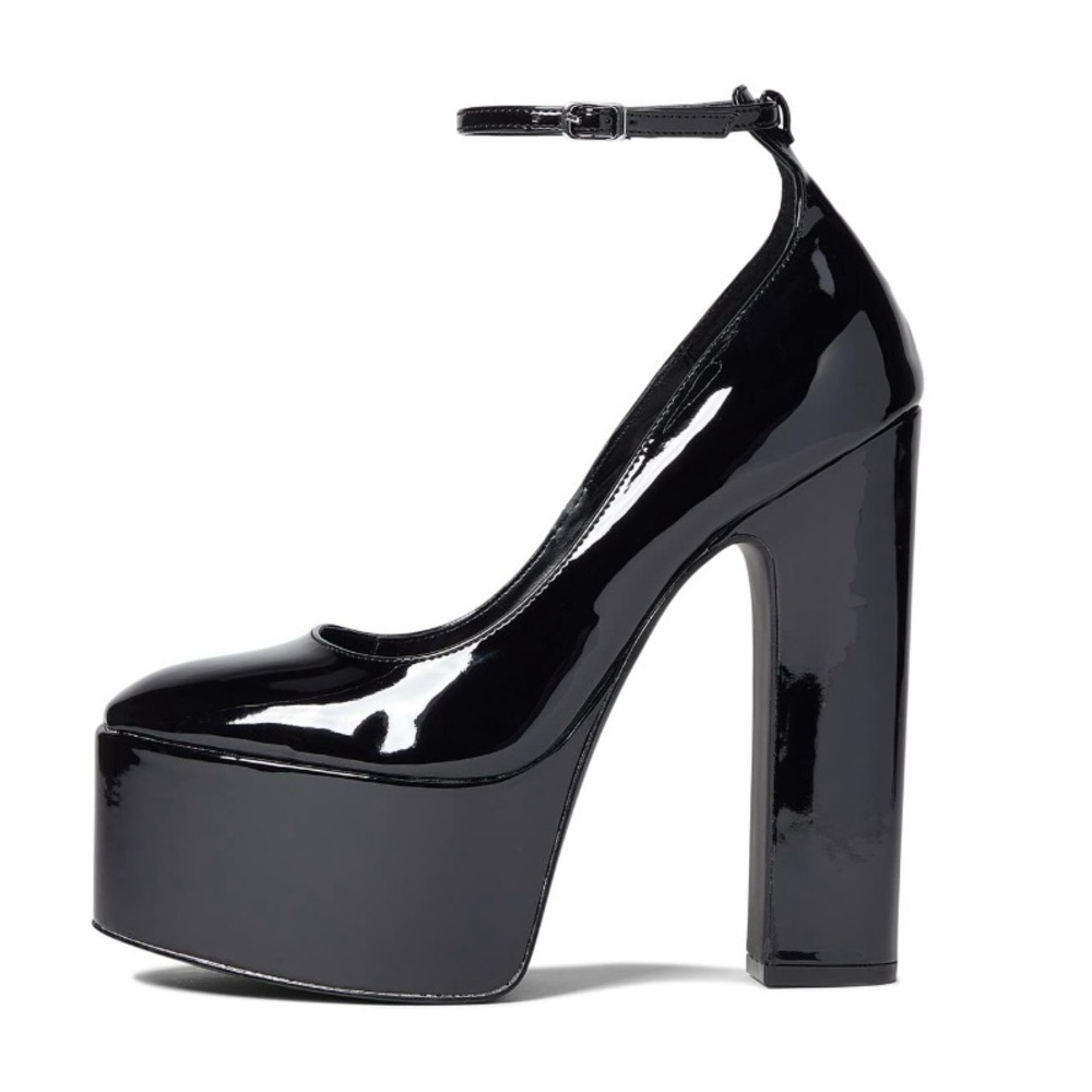 Steve Madden Skyrise Black Patent Block Heel Almond Toe Ankle Strap Sz 11 New